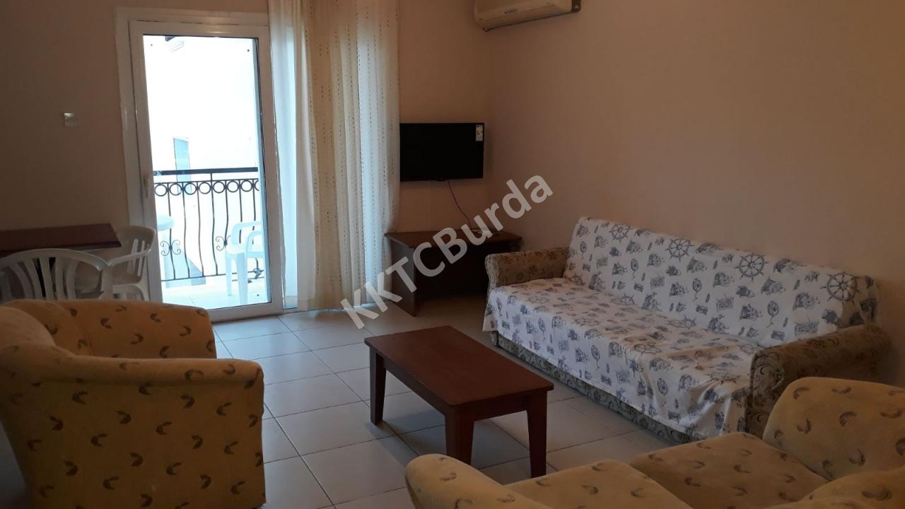 GİRNE MERKEZ DE KAŞGAR BÖLGESİN DE KİRALIK BAKIMLI 2+1 DAİRE 350 STG