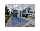 Çatalköy'ün Huzur Dolu Bölgesinde Deniz Manzaralı, Özel Yüzme Havuzlu, Bahçeli Yeni Modern 3+1 Lüks Villa